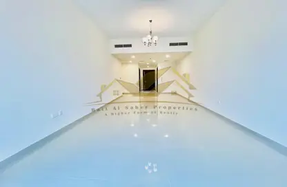 Apartment - 1 Bedroom - 2 Bathrooms for rent in Jumeirah Garden City - Al Satwa - Dubai