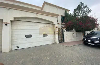 Villa - 5 Bedrooms - 6 Bathrooms for rent in Al Garhoud - Dubai