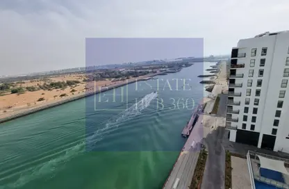Apartment - 3 Bedrooms - 4 Bathrooms for rent in Waters Edge - Yas Island - Abu Dhabi