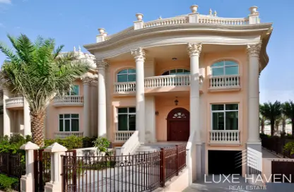 Villa - 4 Bedrooms - 6 Bathrooms for sale in Raffles Residences  and  Penthouses - Palm Jumeirah - Dubai