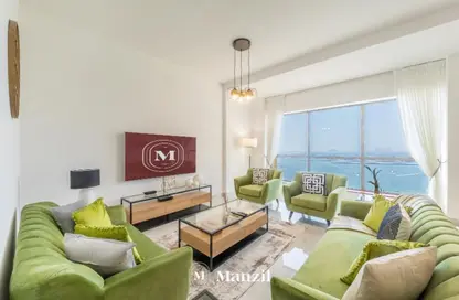 Living Room image for: Apartment - 3 Bedrooms - 3 Bathrooms for rent in Rimal 5 - Rimal - Jumeirah Beach Residence - Dubai, Image 1
