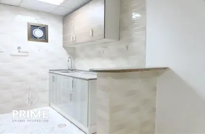 شقة - غرفة نوم - 1 حمام للايجار في بالم أوازيس - فيلات بالم اوازيس - المشرف - أبوظبي