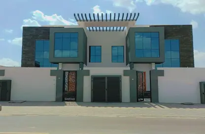 فيلا - 5 غرف نوم - 6 حمامات للبيع في حوشي - البادي - الشارقة