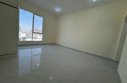 شقة - 1 حمام للايجار في مدينة الرياض - أبوظبي شقة - 1 حمام للايجار في مدينة الرياض - أبوظبي