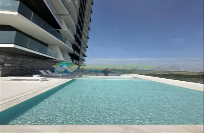 صورة لـ حوض سباحة شقة - غرفة نوم - 2 حمامات للايجار في مرتفعات بن غاطي - قرية الجميرا سركل - دبي ، صورة رقم 1