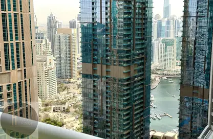 Apartment - 1 Bedroom - 2 Bathrooms for sale in Marina Pinnacle - Dubai Marina - Dubai