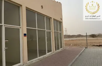 مستودع - استوديو - 7 حمامات للبيع في المنامة - عجمان