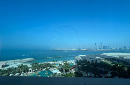 Apartment - 2 Bedrooms - 3 Bathrooms for sale in Fairmont Marina Residences - The Marina - Abu Dhabi