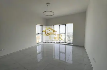 Apartment - 2 Bedrooms - 2 Bathrooms for rent in Titanium Tower - Al Karama - Dubai