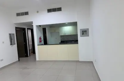 شقة - غرفة نوم - 2 حمامات للايجار في الليان - الغدير - أبوظبي