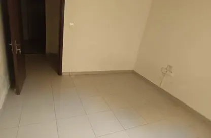 Apartment - 2 Bedrooms - 1 Bathroom for rent in Al Rashidiya Towers - Al Rashidiya - Ajman Downtown - Ajman
