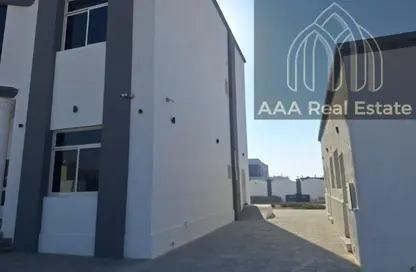 فيلا - 4 غرف نوم - 6 حمامات للايجار في العوير 1 - العوير - دبي