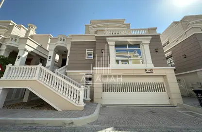 Outdoor Building image for: Townhouse - 4 Bedrooms - 7 Bathrooms for rent in Khalifa City A - Khalifa City - Abu Dhabi, Image 1