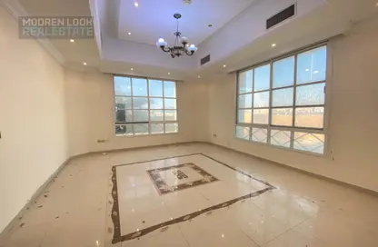 شقة - 2 غرف نوم - 2 حمامات للايجار في فيلات مدينة خليفة آيه - مدينة خليفة أ - مدينة خليفة - أبوظبي