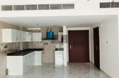 Apartment - Studio - 1 Bathroom for rent in Al Amir Building - Arjan - Dubai