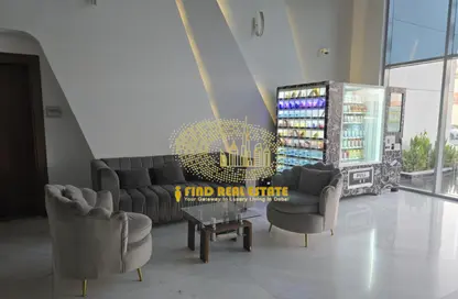 Apartment - 2 Bedrooms - 4 Bathrooms for rent in 5th Avenue - Al Furjan - Dubai