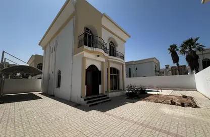 Villa - 3 Bedrooms - 5 Bathrooms for rent in Al Juwais - Ras Al Khaimah