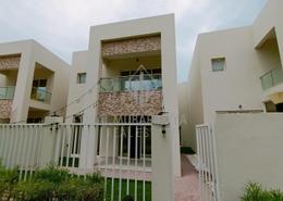 صورةمبنى خارجي لـ: فيلا - 4 غرف نوم - 5 حمامات للكراء في برمودا - ميناء العرب - راس الخيمة - رأس الخيمة, صورة 1