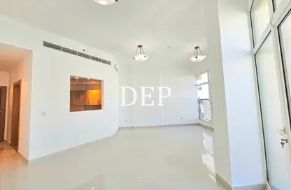 Apartment - 2 Bedrooms - 3 Bathrooms for rent in Al Barsha 1 - Al Barsha - Dubai