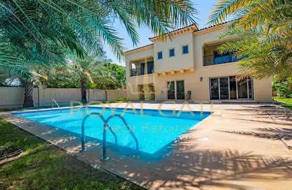 Pool image for: Villa - 4 Bedrooms - 5 Bathrooms for sale in Saadiyat Beach Villas - Saadiyat Beach - Saadiyat Island - Abu Dhabi, Image 1
