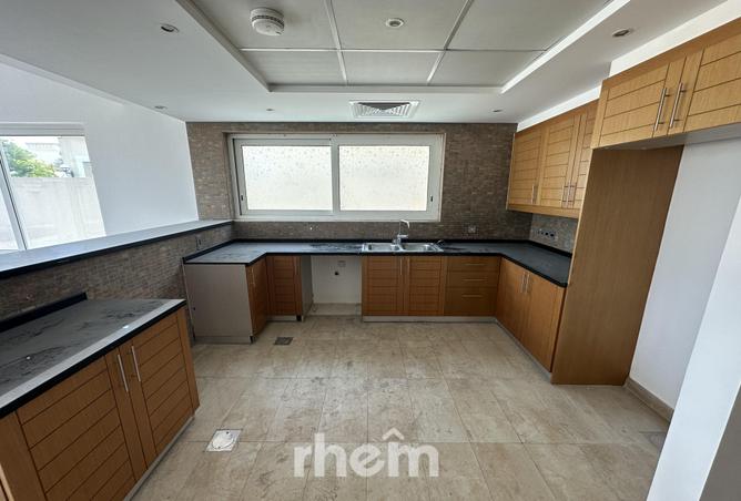 15795432 - Property Image 3