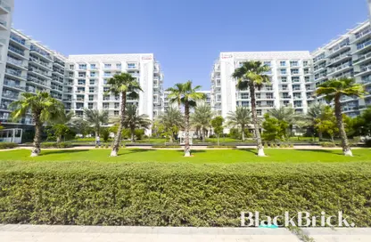 Apartment - 1 Bathroom for sale in Glitz 3 - Glitz - Dubai Studio City - Dubai