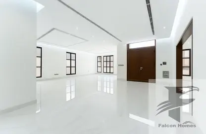 Villa - 6 Bedrooms - 7 Bathrooms for rent in Nad Al Sheba Villas - Nad Al Sheba 3 - Nad Al Sheba - Dubai Villa - 6 Bedrooms - 7 Bathrooms for rent in Nad Al Sheba Villas - Nad Al Sheba 3 - Nad Al Sheba - Dubai