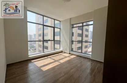 Apartment - 2 Bedrooms - 2 Bathrooms for rent in New Al Taawun Road - Al Taawun - Sharjah