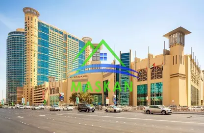 مجمعات للإيجار - استوديو - 8 حمامات للايجار في شارع الوحدة - الوحدة - أبوظبي