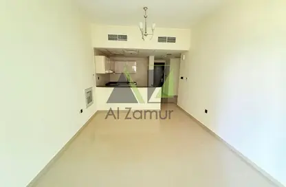 شقة - غرفة نوم - 2 حمامات للايجار في برج يونى استايت الرياضية - مدينة دبي الرياضية - دبي