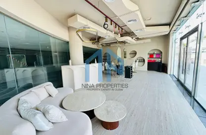 محل - استوديو - 1 حمام للايجار في ذا باي - الخليج التجاري - دبي