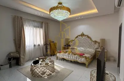 Villa - 5 Bedrooms - 7 Bathrooms for sale in Al Yasmeen 1 - Al Yasmeen - Ajman