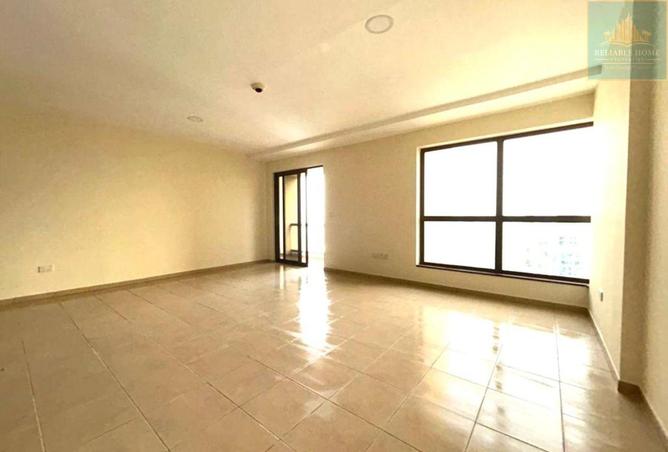 High floor - Vacant - Unfurnished - Ready to move 