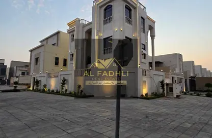 فيلا - 6 غرف نوم للبيع في الزاهية جاردنز - الزاهية - عجمان