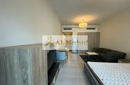 Apartment - 1 Bathroom for rent in SOL Bay - Business Bay - Dubai
