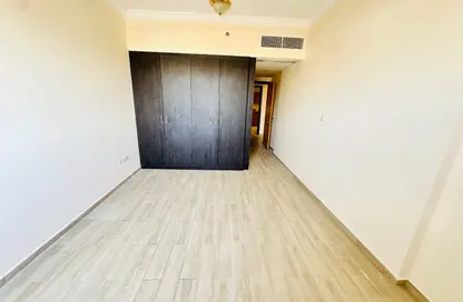 Apartment - 1 Bedroom - 2 Bathrooms for rent in Muwaileh 29 Building - Muwaileh - Sharjah