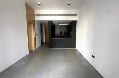 شقة - غرفة نوم - 1 حمام للايجار في مبني س ه 1 - منطقة 14 - قرية جميرا الدائرية - دبي شقة - غرفة نوم - 1 حمام للايجار في مبني س ه 1 - منطقة 14 - قرية جميرا الدائرية - دبي