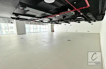 مكتب - استوديو للايجار في ذا كورت تاور - الخليج التجاري - دبي