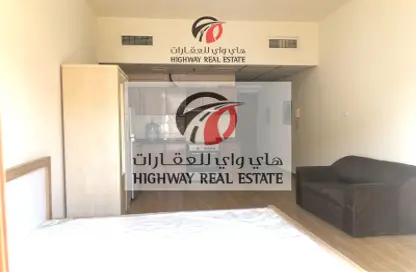 شقة - 1 حمام للايجار في 1 بناية الهلال الذهبي - 4 الورسان - الورسان - دبي