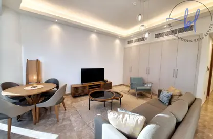 Apartment - 1 Bedroom - 2 Bathrooms for rent in Orra Harbour Residences and Hotel Apartments - Dubai Marina - Dubai