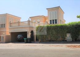 صورةمنزل خارجي لـ: فيلا - 2 غرف نوم - 3 حمامات للبيع في منطقة 16 - قرية الجميرا سركل - دبي, صورة 1