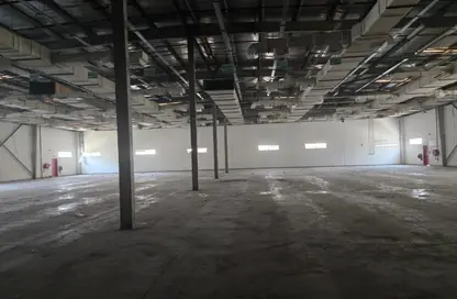 Warehouse - Studio - 1 Bathroom for rent in Al Quoz - Dubai