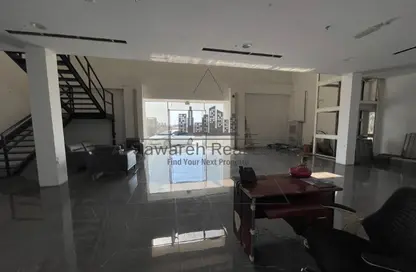 Warehouse - Studio - 1 Bathroom for rent in Old Industrial Area - Umm Al Quwain