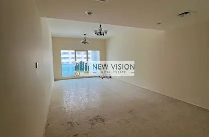 Apartment - 3 Bedrooms - 4 Bathrooms for rent in Al Taawun Street - Al Taawun - Sharjah