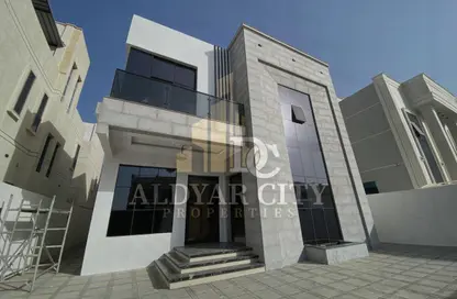 Villa - 5 Bedrooms for rent in Al Helio 2 - Al Helio - Ajman
