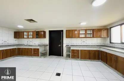Apartment - 4 Bedrooms - 4 Bathrooms for rent in Al Manaseer - Abu Dhabi