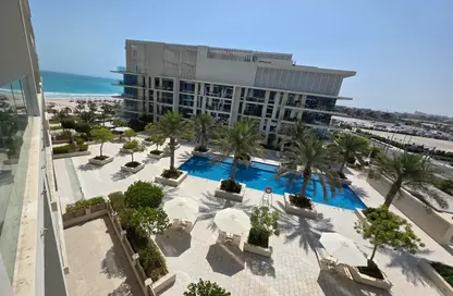 شقة - غرفة نوم - 2 حمامات للايجار في ممشى السعديات - منطقة السعديات الثقافية - جزيرة السعديات - أبوظبي