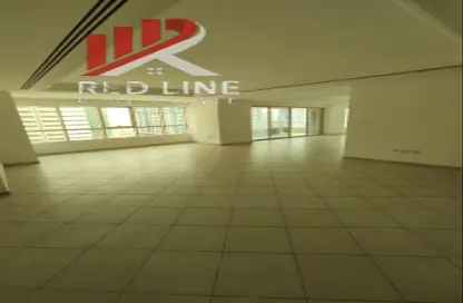 Apartment - 3 Bedrooms - 3 Bathrooms for rent in Al Majaz 1 - Al Majaz - Sharjah