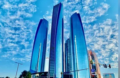 Apartment - 2 Bedrooms - 3 Bathrooms for rent in Etihad Tower 4 - Etihad Towers - Corniche Road - Abu Dhabi