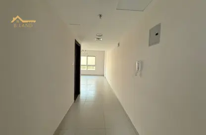 Apartment - 1 Bedroom - 2 Bathrooms for rent in Al Mahatta Building - Al Mahatta - Al Qasimia - Sharjah Apartment - 1 Bedroom - 2 Bathrooms for rent in Al Mahatta Building - Al Mahatta - Al Qasimia - Sharjah